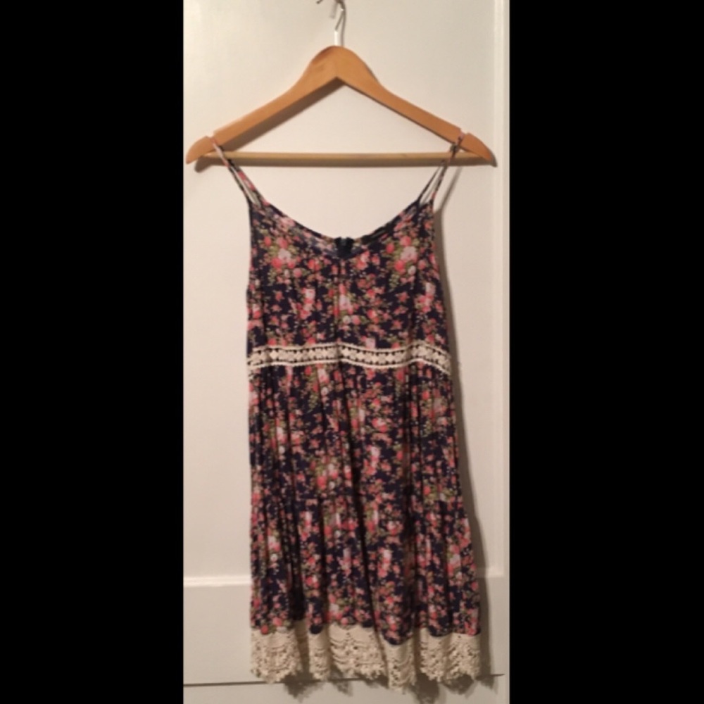 Floral casual dress
